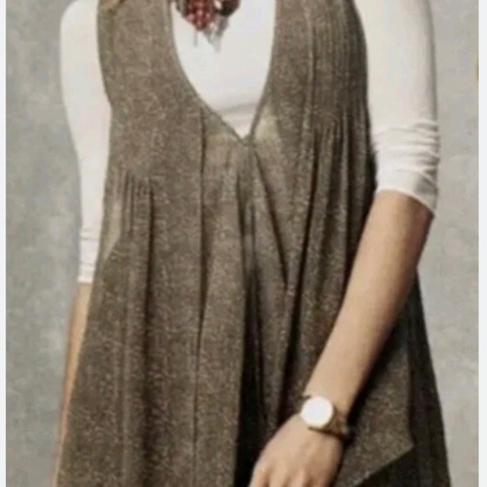CAbi Sleeveless Drape Vest - Picture 11 of 11